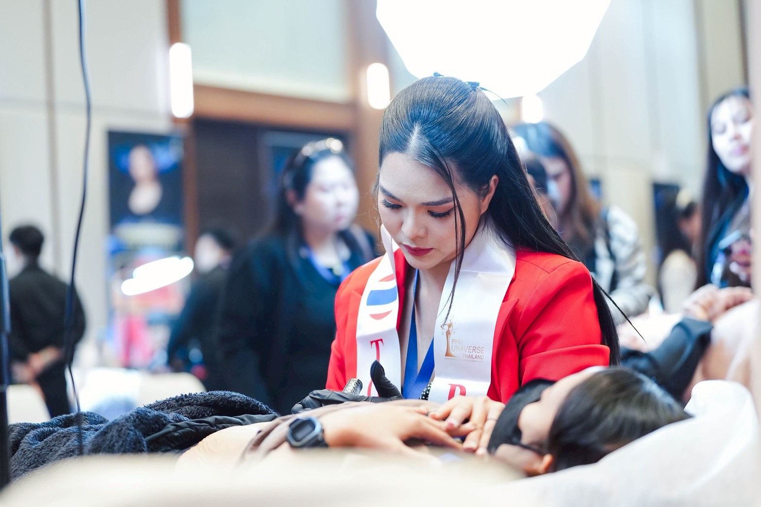 อาจารย์อิง PMU Universe Thailand
